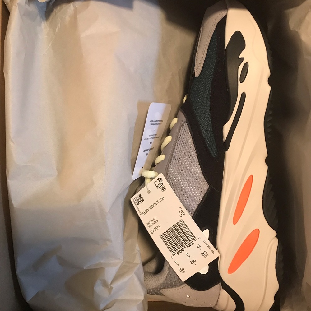 Meet your Posher, J.U.